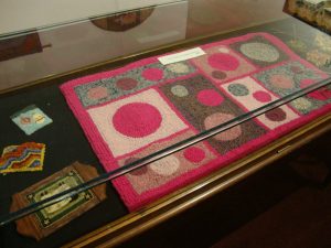 table display